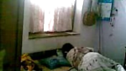 Cobrou um ânus fálico loiro grande e jovem durante o sexo violento. videos de sexo hd brasileiro