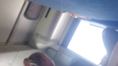 Uma rapariga a tomar banho nua videos de sexo com brasileiras em hd no lago.