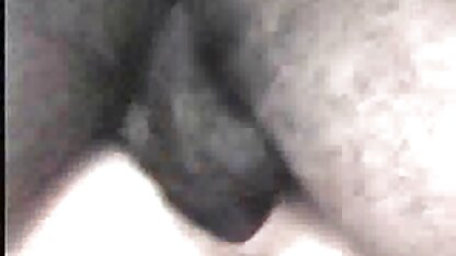 Estudante porno bom em hd recente de uma rapariga.