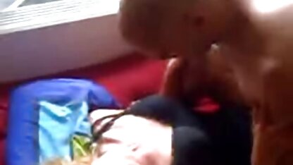 As bonecas Gordinhas chupam um amigo vídeo pornô grátis em hd antes de foder