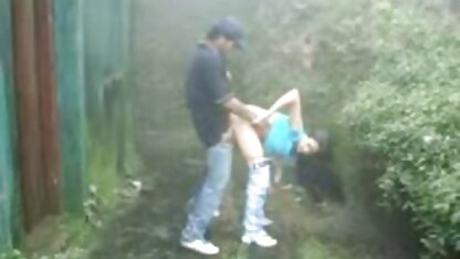 Pernas longas porno hd melhor abertas para receber membros.