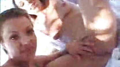 Loira com rabo de dildo. assistir vídeo pornô em hd