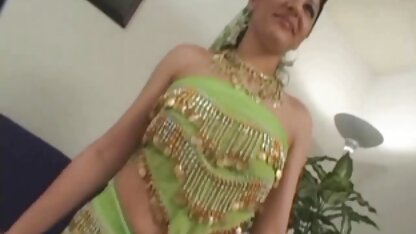 Ela usou preservativo durante o sexo. hd vídeo pornô