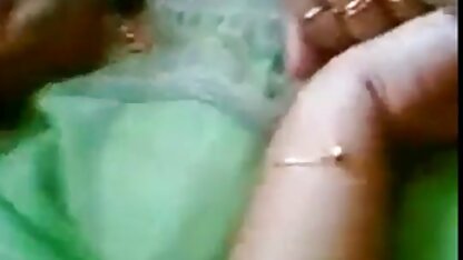 Morenas e loiras. ver videos porno em hd