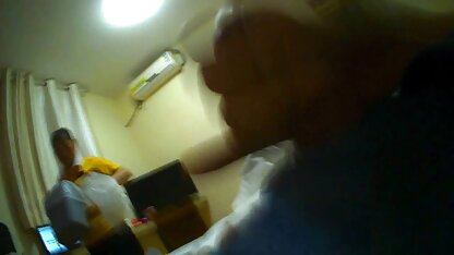 Machão negro bateu na Europa video orno hd na cama