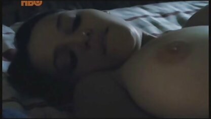 Gangbang nos dormitórios. video porno alta qualidade